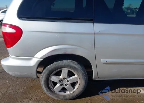 2004 Dodge Caravan z USA, uszkodzony, nr VIN 1D4GP25R14B517852